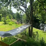 Riverside Bliss - Cozy Near Tvedestrand With Wifi And Deck בית נופש Vegårshei