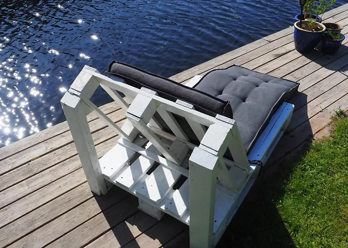 Riverside Bliss - Cozy Near Tvedestrand With Wifi And Deck * Vegårshei